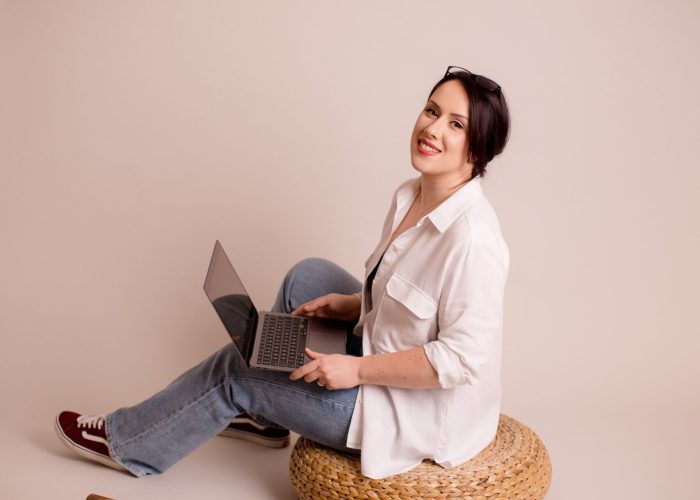 Ioana Maxim – consilier de carieră din România, oferind ghidare profesională și coaching pentru români din țară și diaspora